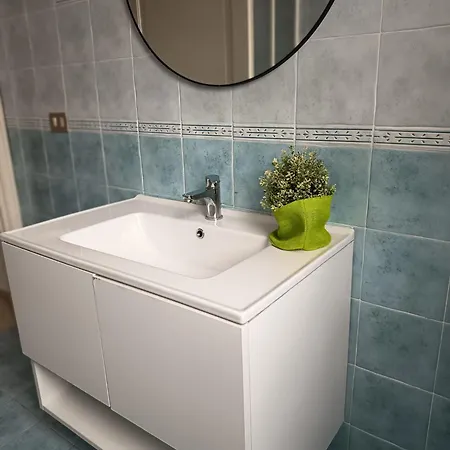 Apartment Easy 1 - A 2 Passi Dal Centro *